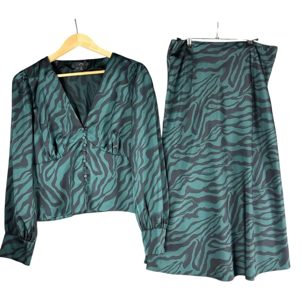 J.Crew Satin-Backed Crepe Zebra Print Top & Skirt Set in Green/Black Sz 8/M